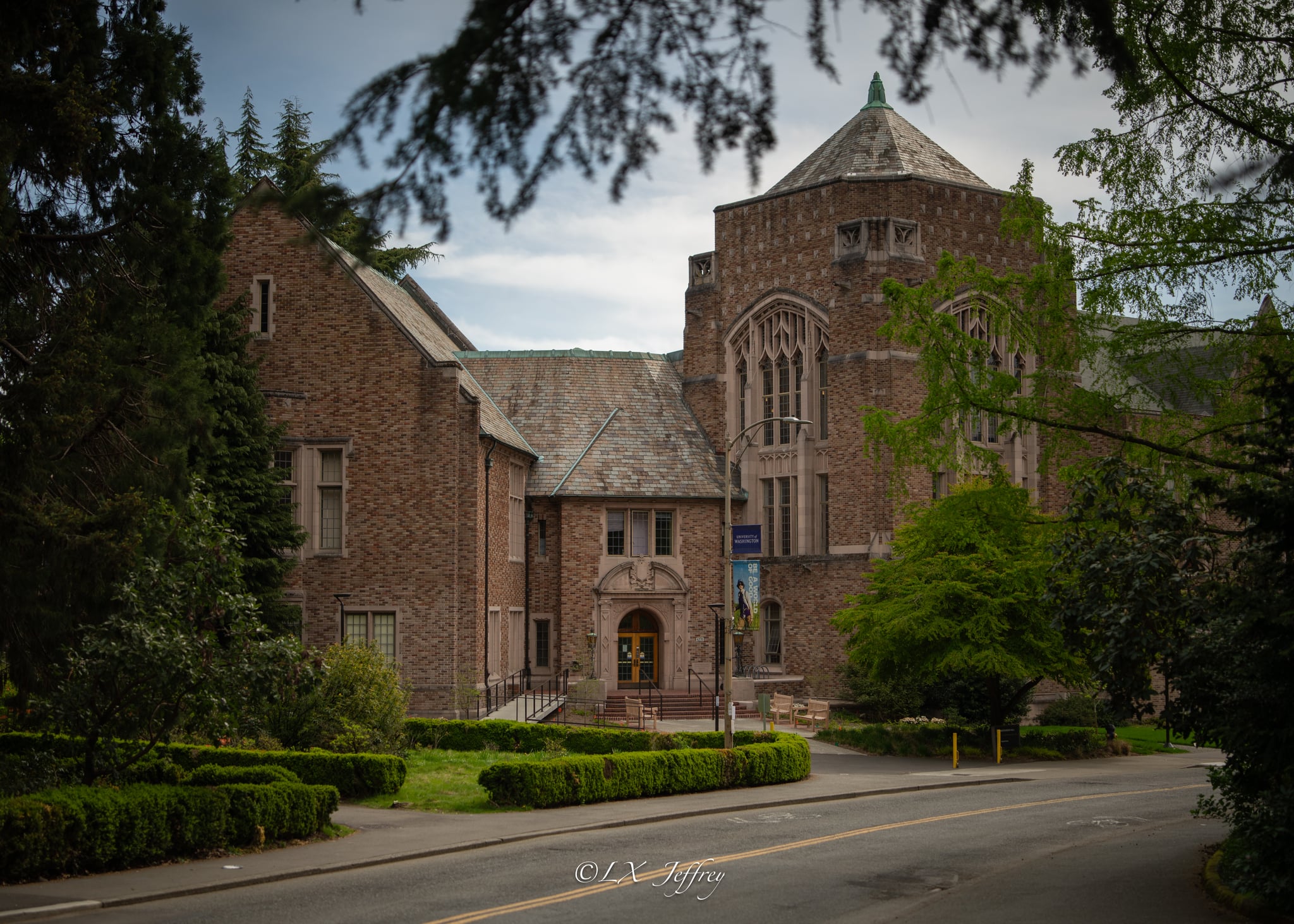 April — LXJ-20260421-03312.jpg